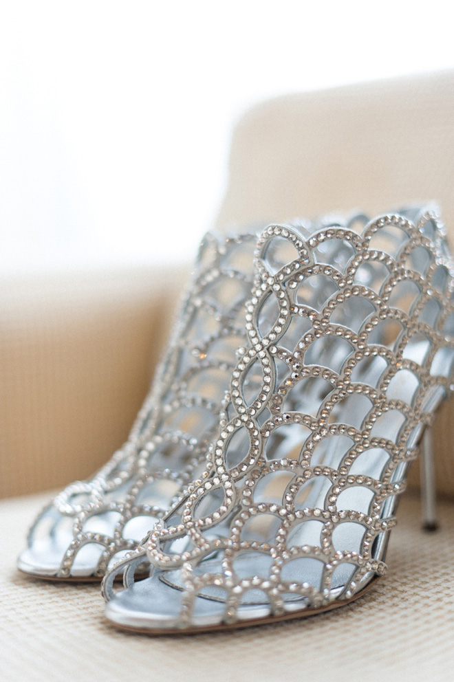 anushe-low-photography-sergio-rossi-luxury-wedding-shoes